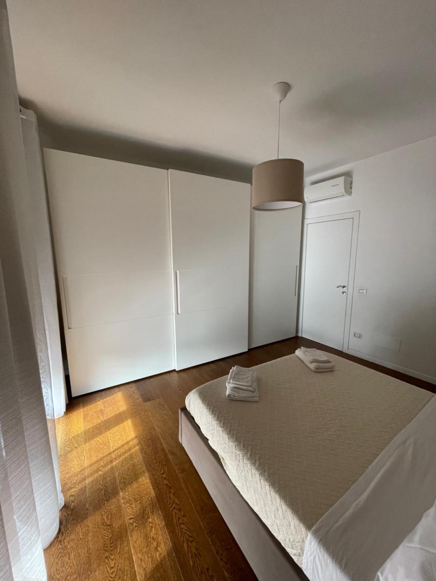 Morivione Apartment - Bocconi Free Parking Milano Dış mekan fotoğraf